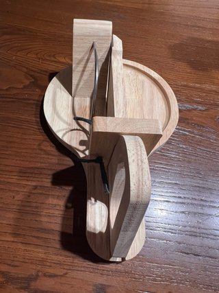 Affettatrice manuale in legno