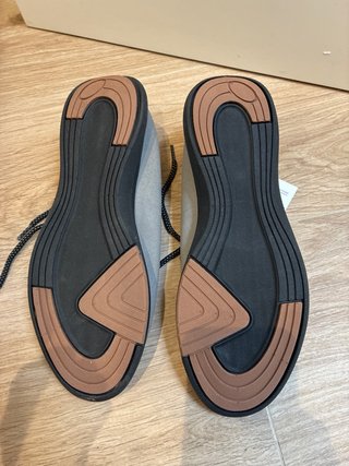 Zapatos Muroexe Grises