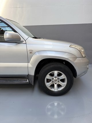 Toyota Land Cruiser 2003