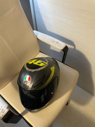 Casco Agv K1 Negro y Amarillo
