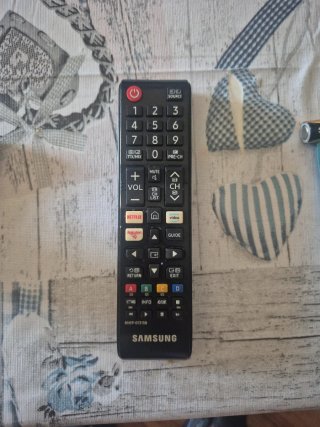 Samsung TV 45.
