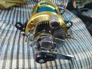 Carrete de currican Tiagra shimano 50 w  y caña