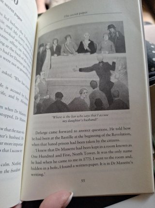 Oxford Bookworms Library: Stage 4: A Tale of Tw...