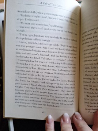 Oxford Bookworms Library: Stage 4: A Tale of Tw...