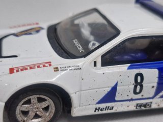 Coche Scalextric Ford RS200