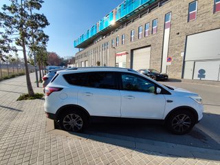 Ford Kuga Titanium 120CV 2017