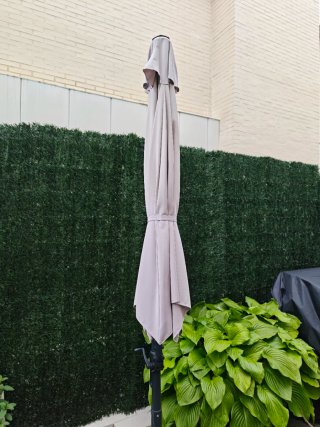 Sombrilla de jardín beige