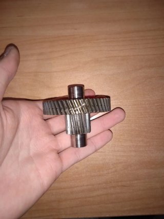 Piñón Piaggio Typhoon