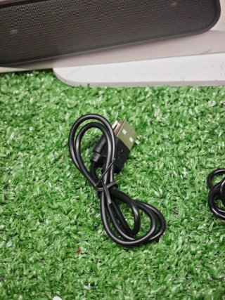 Altavoz Bluetooth Negro BEVCEFCC