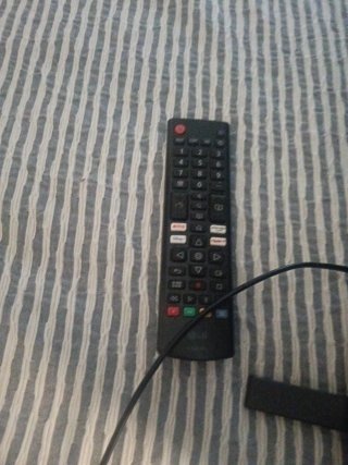 Televisor LG Negro 32 pulgadas  Precio negociable