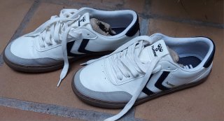 Zapatillas Hummel Blancas y Grises