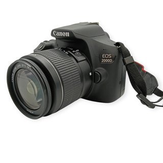 CAMARA CANON EOS 2000D + OBJETIVO EFS 18-55MM CON BATERIA + CARGADOR + FUNDA
