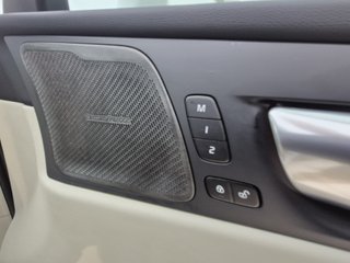 Volvo XC60 Ultimate Bright T6 Recharge 350cv