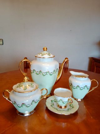 Juego de café o té porcelana oro y verde Bilasoa