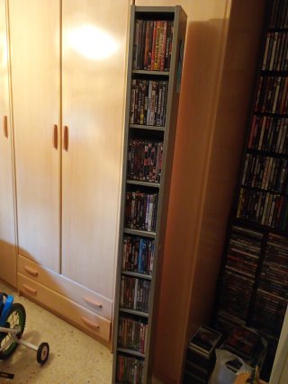 Estantería CDs y DVDs