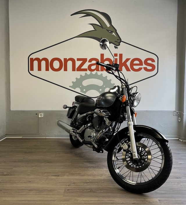 SUZUKI INTRUDER 125 `2007 MONZABIKES