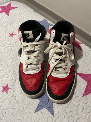 Zapatillas Nike Rojas y Blancas