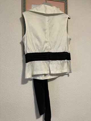 Corpiño blanco fiesta con lazo negro