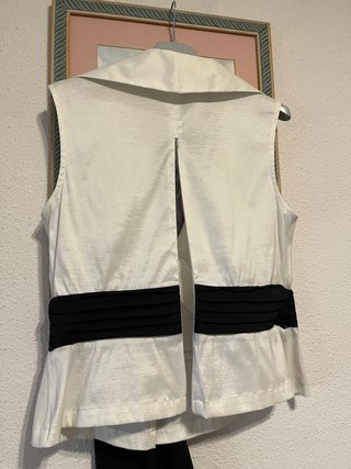 Corpiño blanco fiesta con lazo negro
