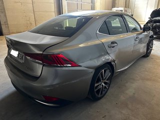 Lexus IS 2018