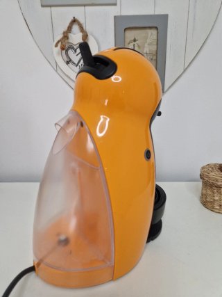 Cafetera Dolce Gusto Naranaja