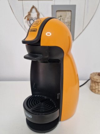 Cafetera Dolce Gusto Naranaja