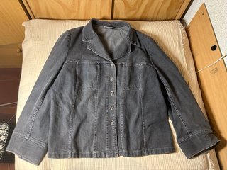 Chaqueta vaquera El Corte Inglés gris talla 56