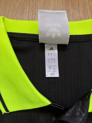 Camisola Adidas Oasis Live '25