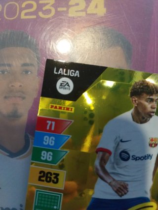 Lamine Yamal Edición Limitada Firmada