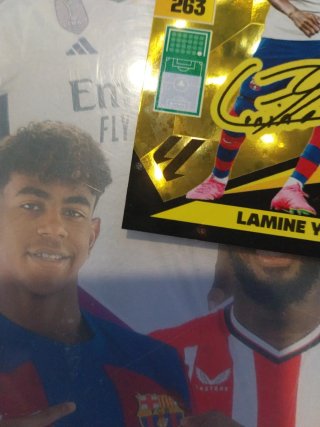 Lamine Yamal Edición Limitada Firmada