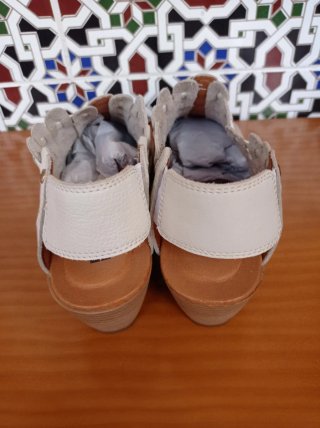 Sandalias Pikolinos
