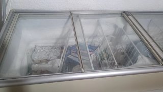 Congelador horizontal con tapa de cristal