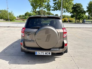 Toyota RAV4 2012