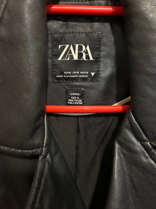 Chaqueta Zara Cuero Negra