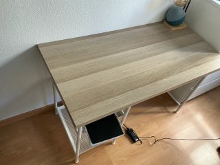 Escritorio Ikea Madera y Metal