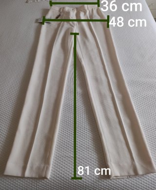 Pantalón Talla M, CON ETIQUETA