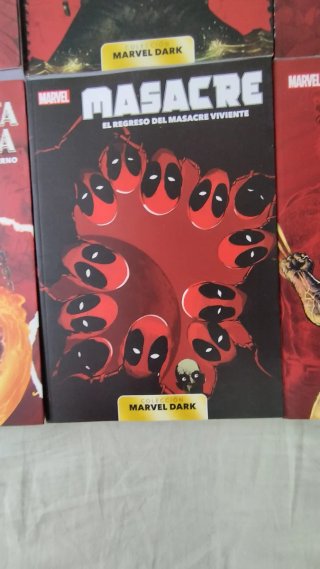 Comics Marvel Dark