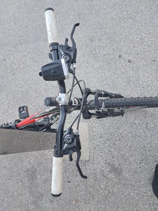 Bicicleta BH Spike Negra y Roja
