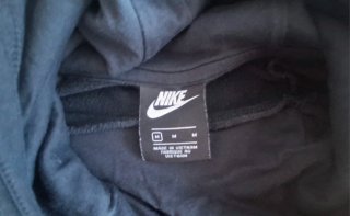 Sudadera Nike con capucha negra