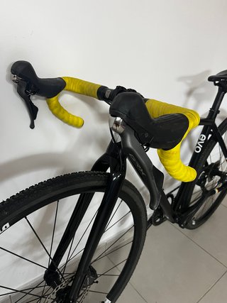 Bici Escuelas Ciclocross/Gravel HUPcc Negra
