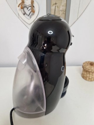 Cafetera Dolce Gusto Negra