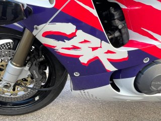 Honda CBR 900 RR SC28 Fireblade