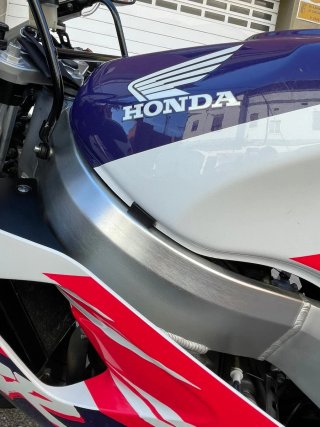 Honda CBR 900 RR SC28 Fireblade