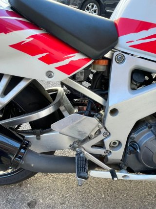 Honda CBR 900 RR SC28 Fireblade