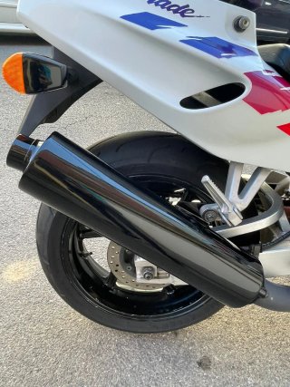 Honda CBR 900 RR SC28 Fireblade