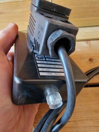 Conector Válvula Solenoide ESC35 220V