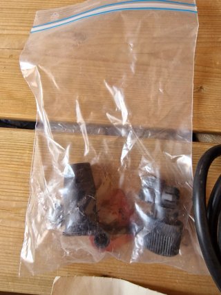 Conector Válvula Solenoide ESC35 220V