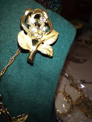 Parure Orecchini e Ciondolo Fiore Oro