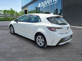 Toyota Corolla 1.8 125 Híbrido Active Tech E-CVT 90 kW (122 CV)