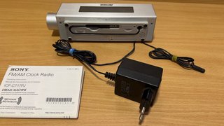 Radio Despertador Sony ICF-C717PJ